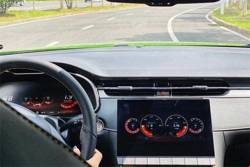 国产小钢炮试驾视频,速度与激情的国产新篇章