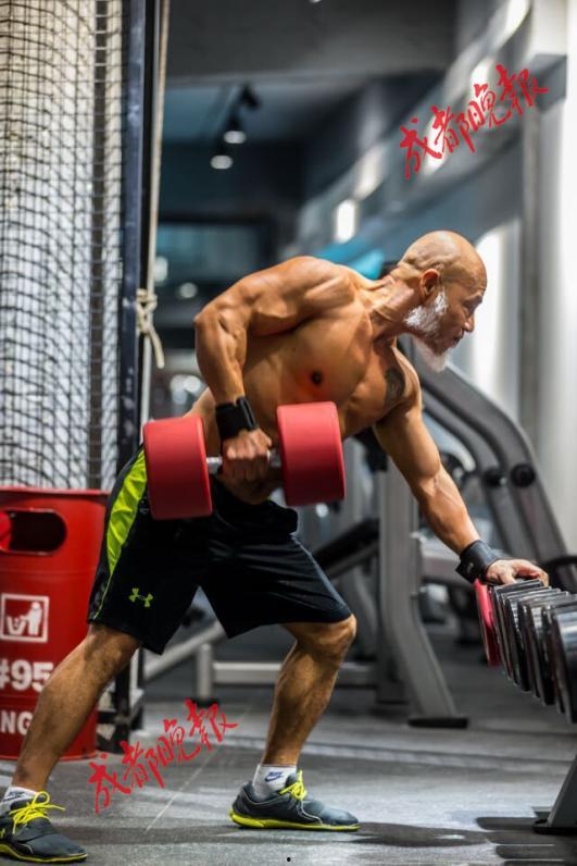 国产老大叔健身视频,国产老大叔的健身之道与心得分享